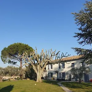 https://le-mas-du-petit-duc.fr-provencehotel.com